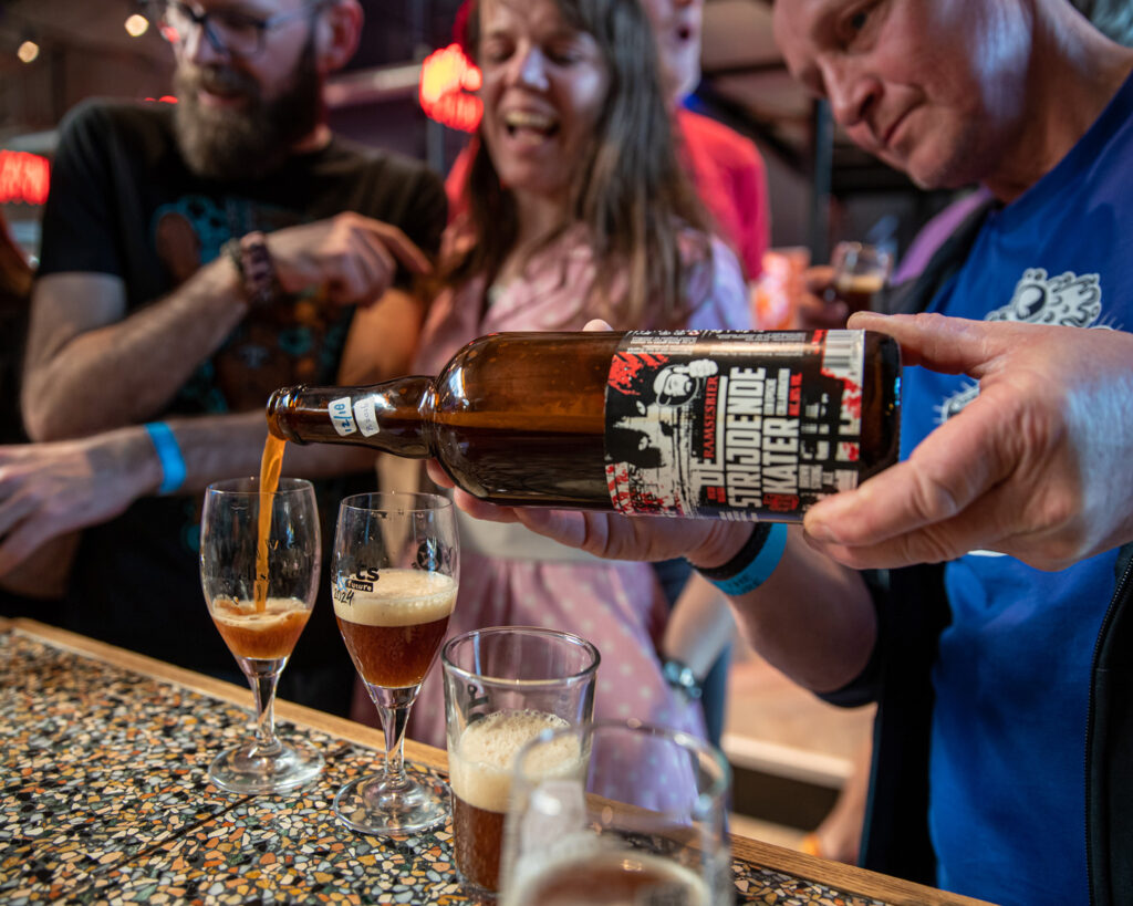 Beyond the Horizon releaseparty copyright 117seconds (31)